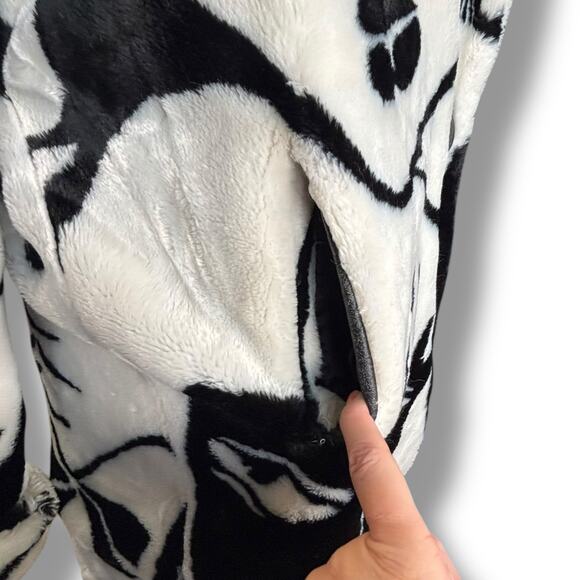 Vintage Donnybrook Faces Black White Faux Fur Coat Oversized Medium Art To Wear - Picture 5 of 15